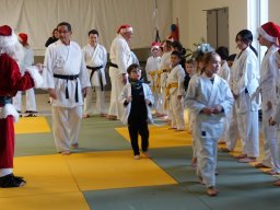 d20221217photoparcnoelnoelkarate 1500